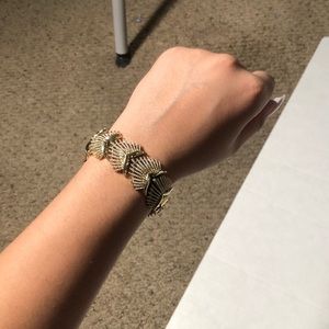 🔥Vintage mother pearl design bracelet 🔥